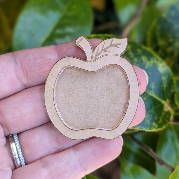 Apple Shaker Mold